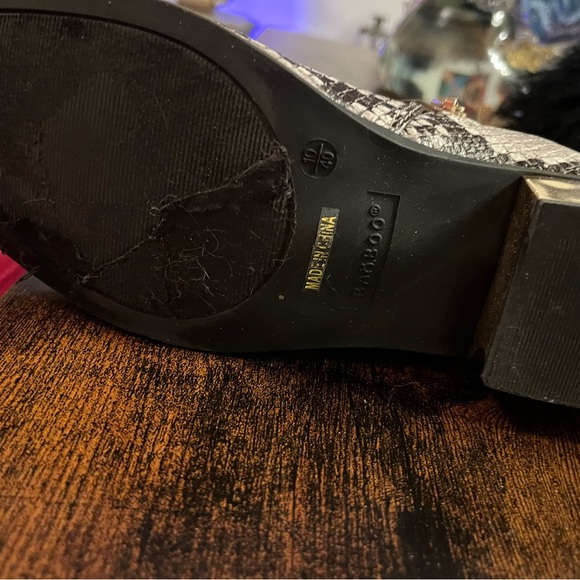 Faux snakeskin booties - Picture 8 of 11